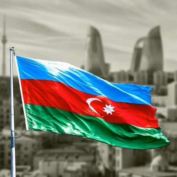 Azerbaycan bayragi